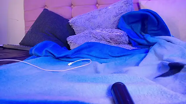 Snapshot of kyle8_ls chatting on March 2025 06:29:01 AM kyle8 ls online show from March 2025 06:29:01 AM