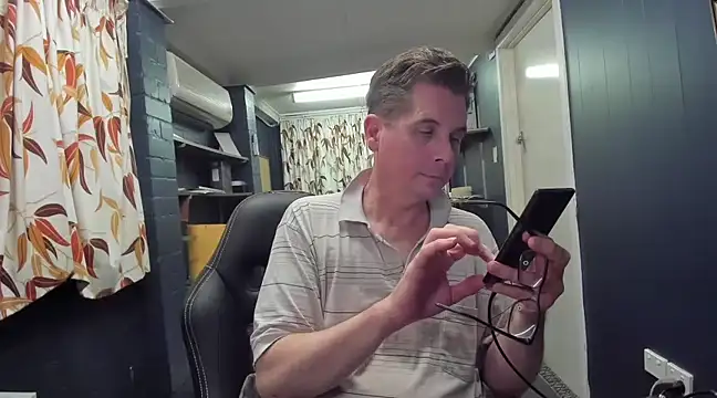 tilobinder online show from March 2025 04:09:01 PM