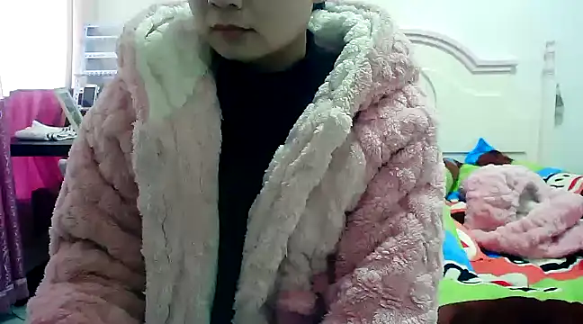 Snapshot of CN-Xiaoxi chatting on February 2025 12:30:01 AM CN-Xiaoxi online show from February 2025 12:30:01 AM