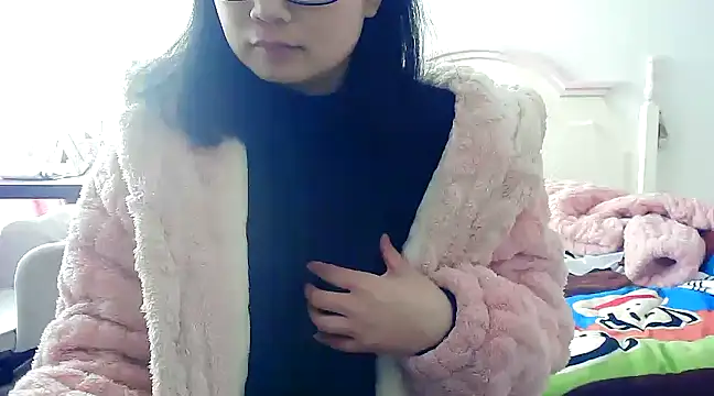 Snapshot of CN-Xiaoxi chatting on February 2025 03:10:02 AM CN-Xiaoxi online show from February 2025 03:10:02 AM