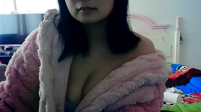 Snapshot of CN-Xiaoxi chatting on March 2025 06:26:02 AM CN-Xiaoxi online show from March 2025 06:26:02 AM