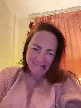 LouiseTswing online show from December 2024 08:25:02 PM