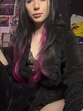 MissMidnightUK online show from March 2026 12:10:02 AM