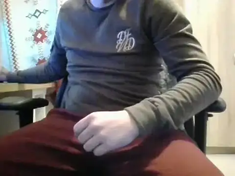 Snapshot of realityyshowww chatting on January 2025 03:07:01 PM realityyshowww online show from January 2025 03:07:01 PM