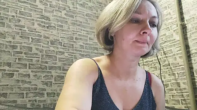 EdithManning online show from January 2025 12:38:02 PM