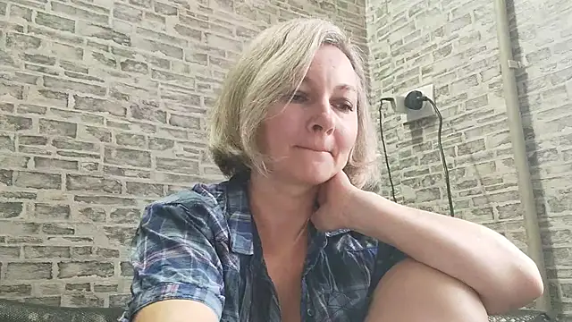 EdithManning online show from January 2025 10:59:02 AM