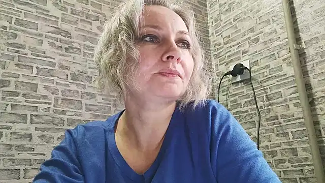 EdithManning online show from January 2025 10:19:01 AM