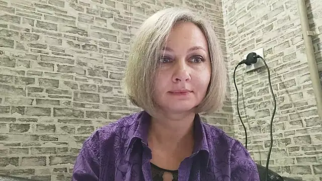 EdithManning online show from February 2025 06:34:02 AM