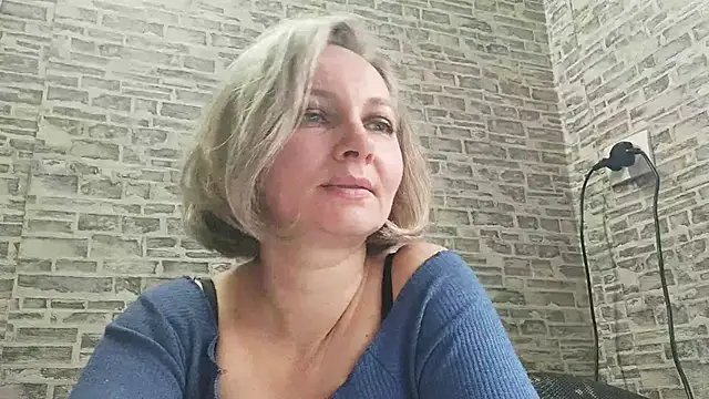 EdithManning online show from February 2025 08:44:02 AM