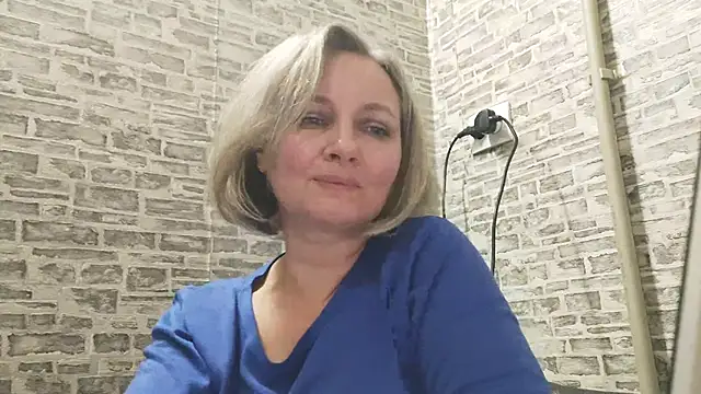 EdithManning online show from February 2025 06:33:01 PM