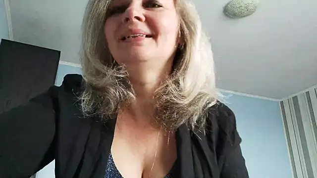 EdithManning online show from March 2026 06:39:01 AM