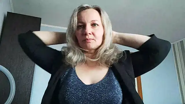 EdithManning online show from March 2026 06:09:01 AM