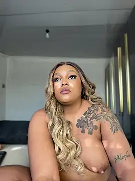 Naughty-Mel online show from May 2026 07:06:01 AM