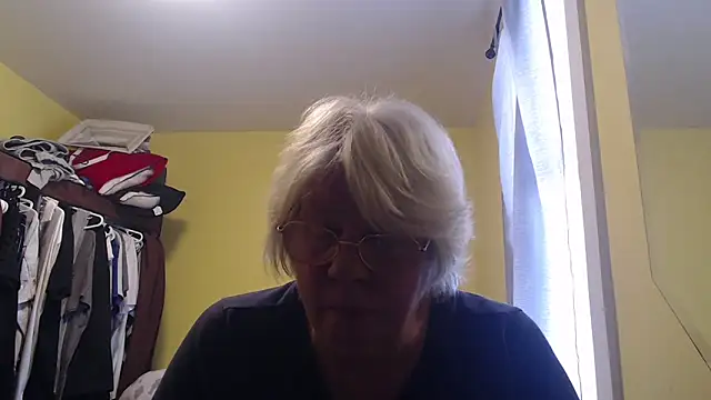 canadiancougar1965 online show from February 2026 04:25:02 PM