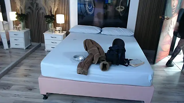 Sam mansson66 online show from September 2025 02:43:02 PM