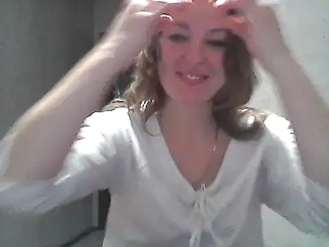 VselenaSun402 online show from January 2025 10:49:01 AM