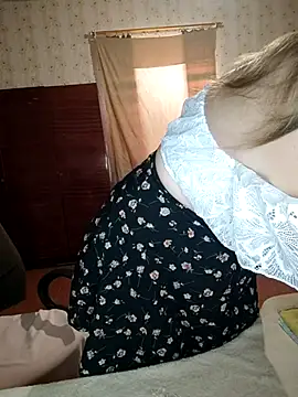 VselenaSun402 online show from September 2025 10:16:02 AM