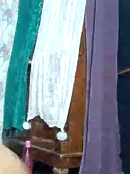 Oleevia online show from March 2025 09:09:01 AM