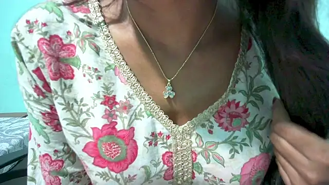 Only hunny online show from March 2025 05:39:02 PM