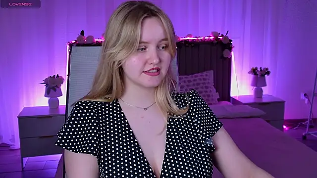 KellyPoter online show from June 2026 07:25:02 AM