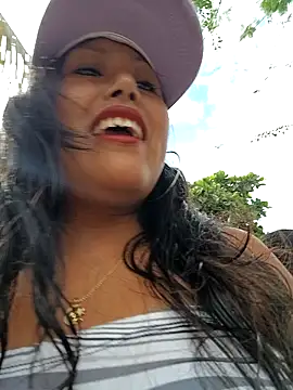 Snapshot of Karol-kamila19 chatting on December 2024 08:33:01 PM Karol-kamila19 online show from December 2024 08:33:01 PM