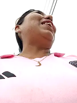 Snapshot of Karol-kamila19 chatting on January 2025 01:04:02 PM Karol-kamila19 online show from January 2025 01:04:02 PM