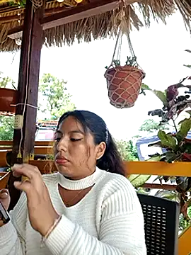 Snapshot of Karol-kamila19 chatting on January 2025 05:08:01 PM Karol-kamila19 online show from January 2025 05:08:01 PM