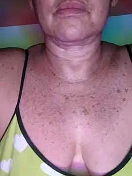 Kasandra Ho online show from March 2026 02:04:02 AM