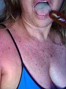 Kasandra Ho online show from March 2026 02:01:02 PM