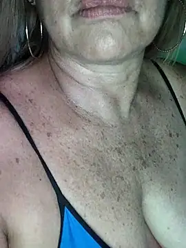 Kasandra Ho online show from March 2026 01:21:01 AM