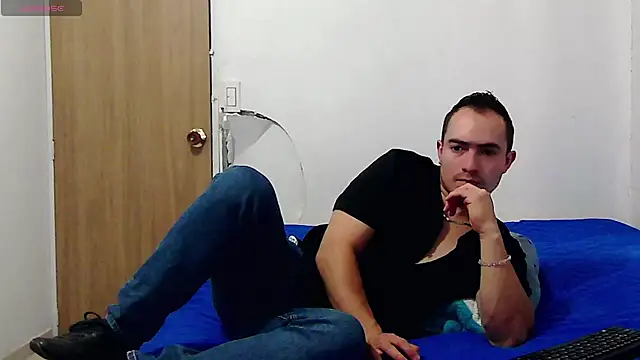 dragon1006 online show from May 2026 09:20:01 PM