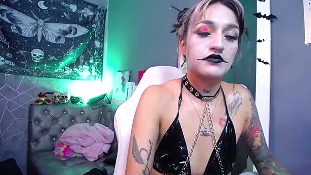 amelierouss online show from May 2026 03:45:01 AM