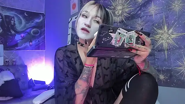 amelierouss online show from July 2026 07:50:01 AM