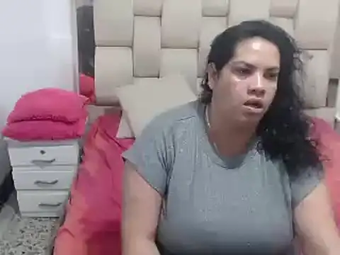 Candy and Jh0n online show from January 2025 03:04:02 AM