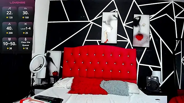 Samantha Collen online show from January 2025 07:55:01 PM