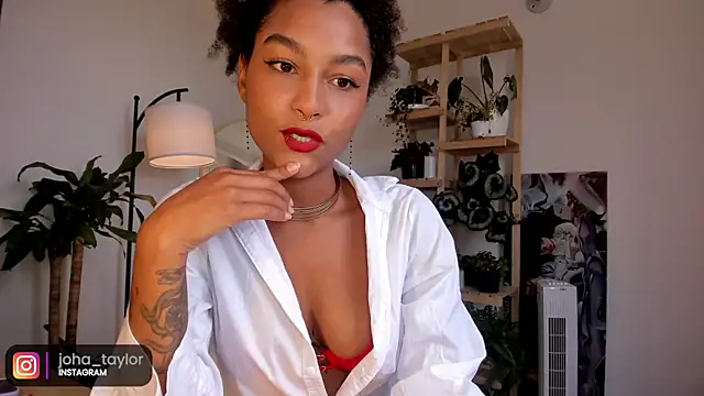 Johaphyton online show from March 2025 08:35:02 PM