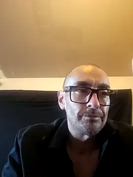 Pumpndeep online show from November 2025 09:14:01 PM