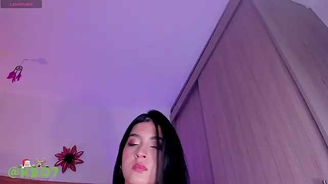 Snapshot of kimberly_latin chatting on November 2025 06:50:02 PM kimberly latin online show from November 2025 06:50:02 PM