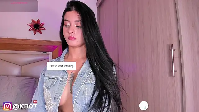 kimberly latin online show from April 2026 07:55:01 PM