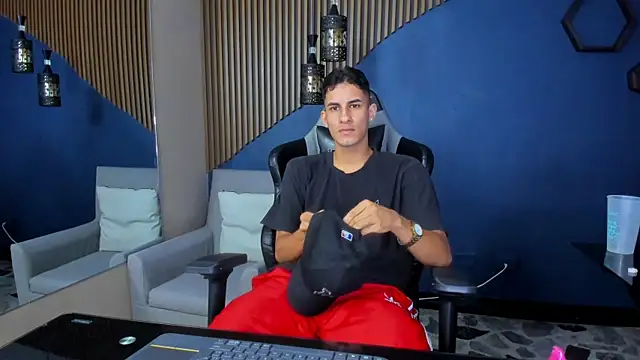 Snapshot of JakeMoxley chatting on January 2025 01:18:02 AM JakeMoxley online show from January 2025 01:18:02 AM