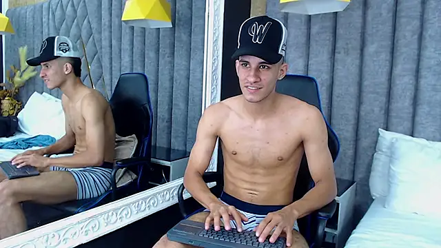 Snapshot of JakeMoxley chatting on January 2025 06:37:02 PM JakeMoxley online show from January 2025 06:37:02 PM