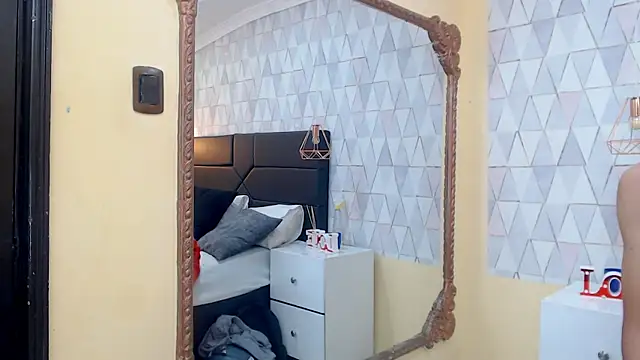 Snapshot of JakeMoxley chatting on February 2025 05:42:02 PM JakeMoxley online show from February 2025 05:42:02 PM