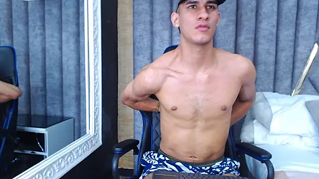 Snapshot of JakeMoxley chatting on February 2025 03:09:01 PM JakeMoxley online show from February 2025 03:09:01 PM