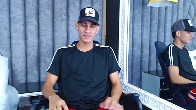 Snapshot of JakeMoxley chatting on March 2025 12:35:02 PM JakeMoxley online show from March 2025 12:35:02 PM