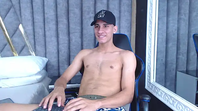 Snapshot of JakeMoxley chatting on March 2025 04:07:02 PM JakeMoxley online show from March 2025 04:07:02 PM