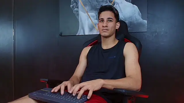 Snapshot of JakeMoxley chatting on September 2025 03:57:01 PM JakeMoxley online show from September 2025 03:57:01 PM