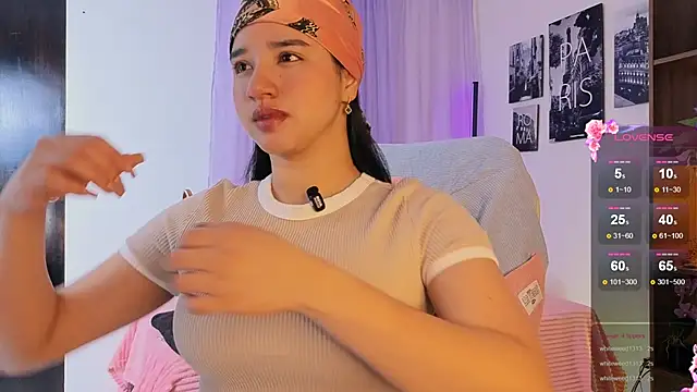 emilyrouxe online show from October 2025 03:22:02 PM