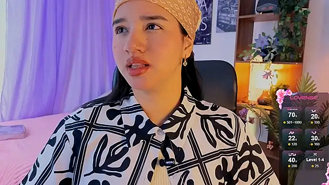 emilyrouxe online show from October 2025 03:56:02 PM