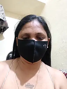 Neha8923 online show from May 2026 04:57:01 PM