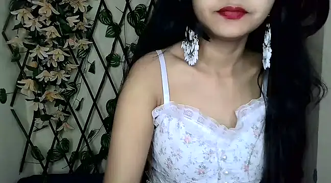 SUZY FROMUS online show from February 2025 01:29:02 AM